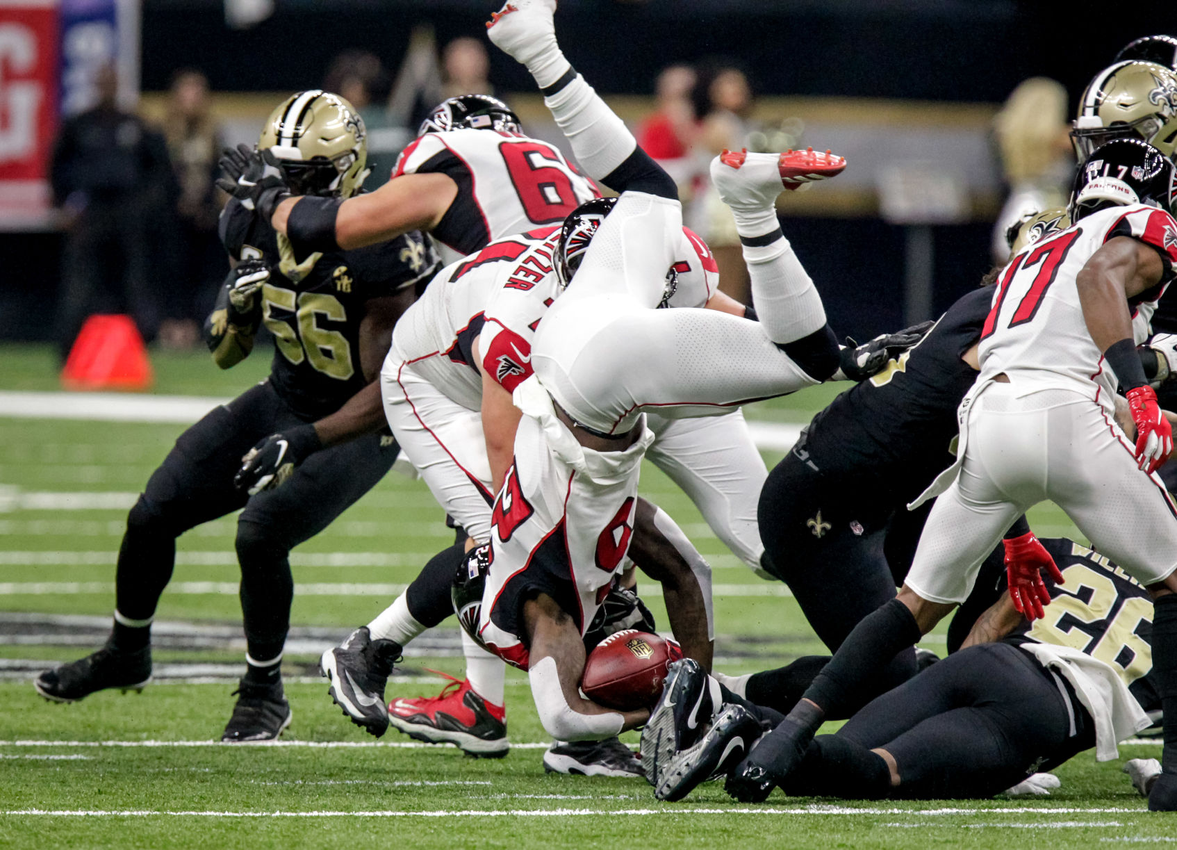 NO.saintsfalcons881.112318
